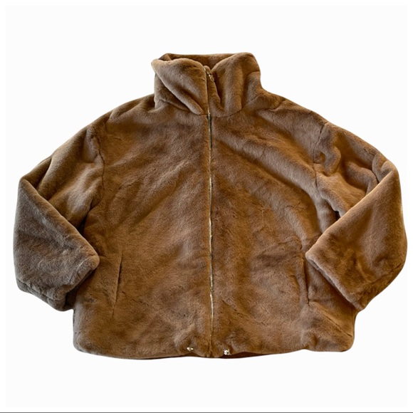 The Lindsi Plush Soft Jacket - Picture 8 of 15